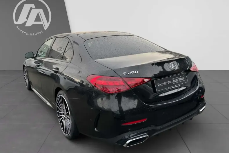 Mercedes-Benz C 200 din 2024 cu 3.947 km - oferta MER164545 - foto 4