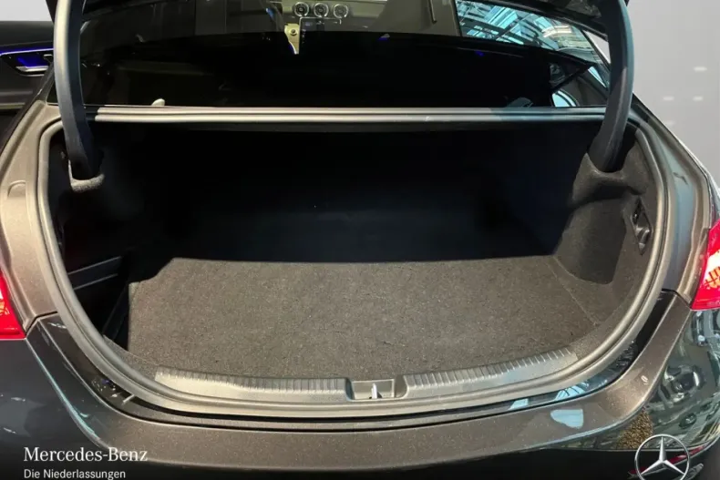 Mercedes-Benz C 63 AMG din 2024 cu 19.970 km - oferta MER164548 - foto 20