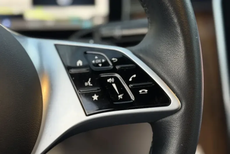 Mercedes-Benz C 300 din 2023 cu 19.245 km - oferta MER164549 - foto 17