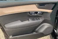 Volvo XC90 din 2025 cu 25.339 km - oferta VOL164554 - foto 4