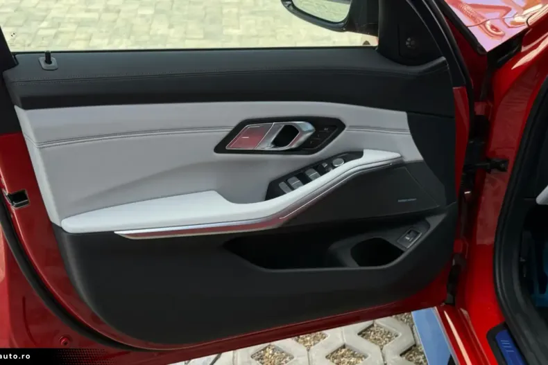 BMW M3 din 2025 cu 50 km - oferta BMW164558 - foto 8
