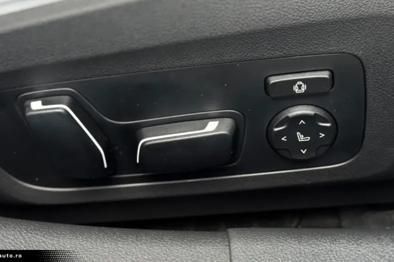 BMW M3 din 2025 cu 50 km - oferta BMW164558 - foto 13