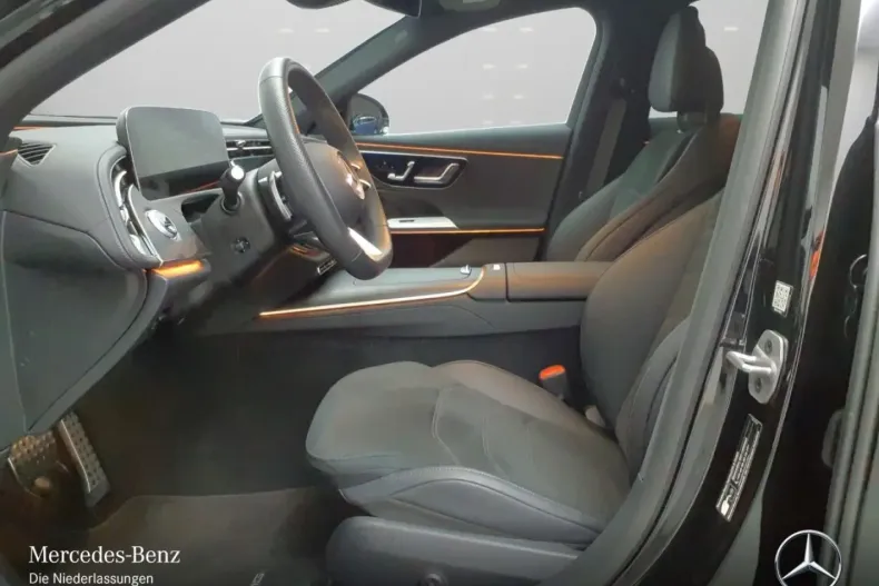 Mercedes-Benz E 200 din 2024 cu 5.291 km - oferta MER164559 - foto 10