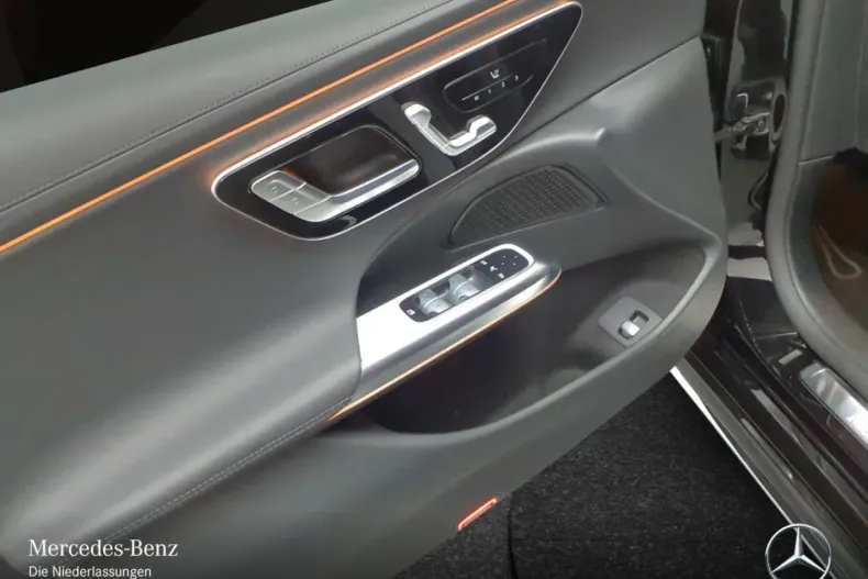 Mercedes-Benz E 200 din 2024 cu 5.291 km - oferta MER164559 - foto 16