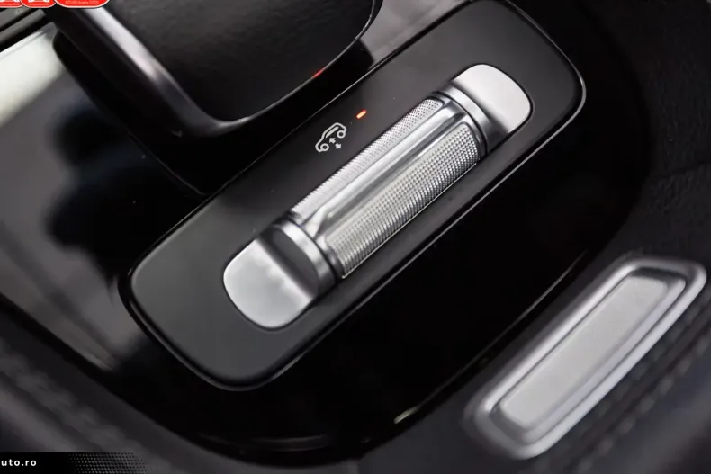 Mercedes-Benz GLE 400 din 2021 cu 75.133 km - oferta MER164563 - foto 11