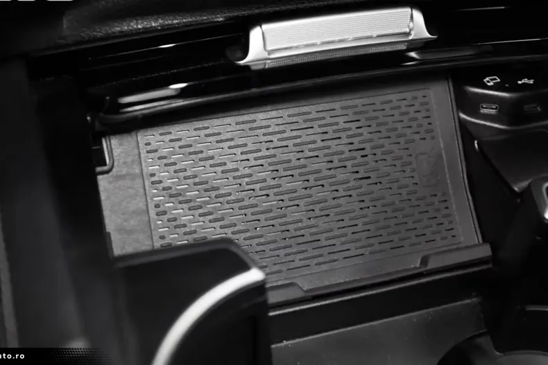 Mercedes-Benz GLE 400 din 2021 cu 75.133 km - oferta MER164563 - foto 19