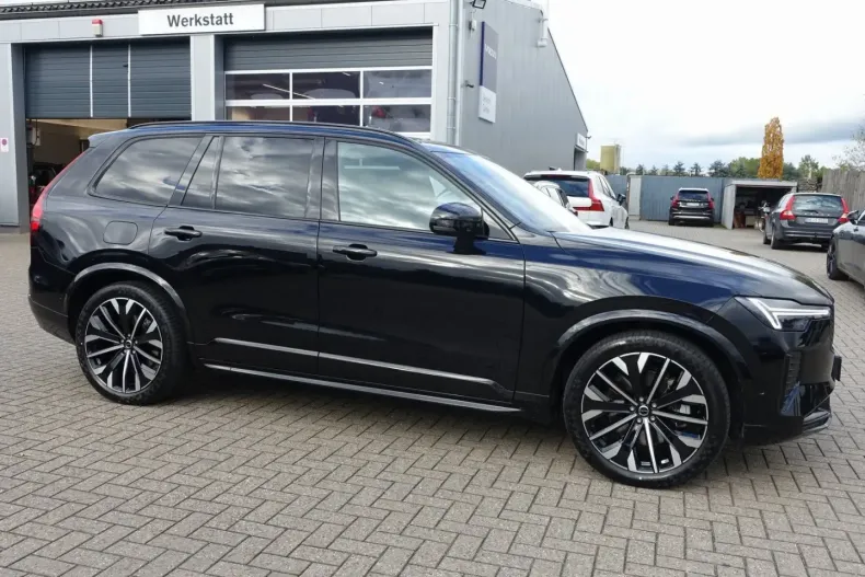 Volvo XC90 din 2025 cu 15.091 km - oferta VOL164565 - foto 7