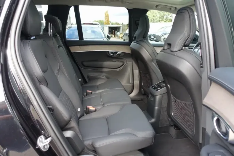 Volvo XC90 din 2025 cu 15.091 km - oferta VOL164565 - foto 9
