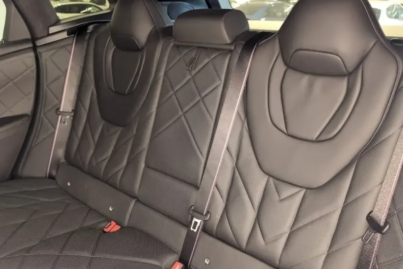 BMW XM din 2024 cu 30.900 km - oferta BMW164567 - foto 5