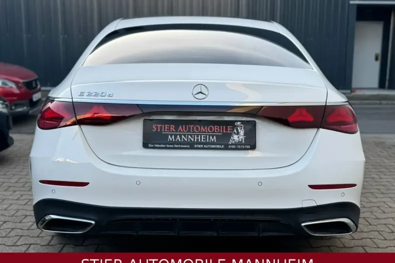 Mercedes-Benz E 220 din 2024 cu 13.000 km - oferta MER164568 - foto 5