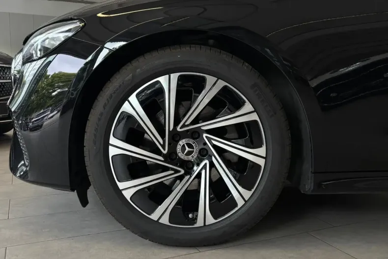 Mercedes-Benz E 200 din 2023 cu 49.000 km - oferta MER164570 - foto 8