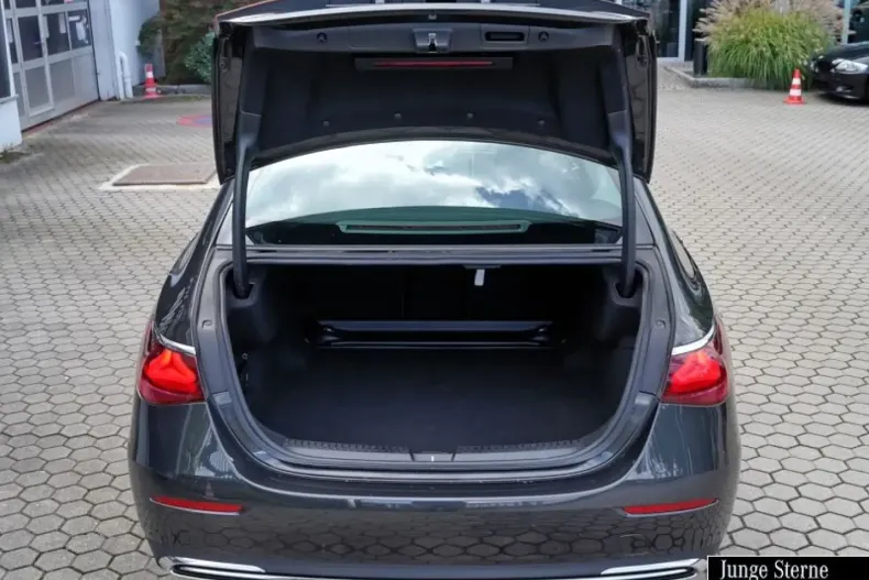 Mercedes-Benz E 220 din 2024 cu 18.839 km - oferta MER164572 - foto 18