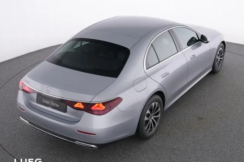 Mercedes-Benz E 200 din 2024 cu 4.126 km - oferta MER164577 - foto 19