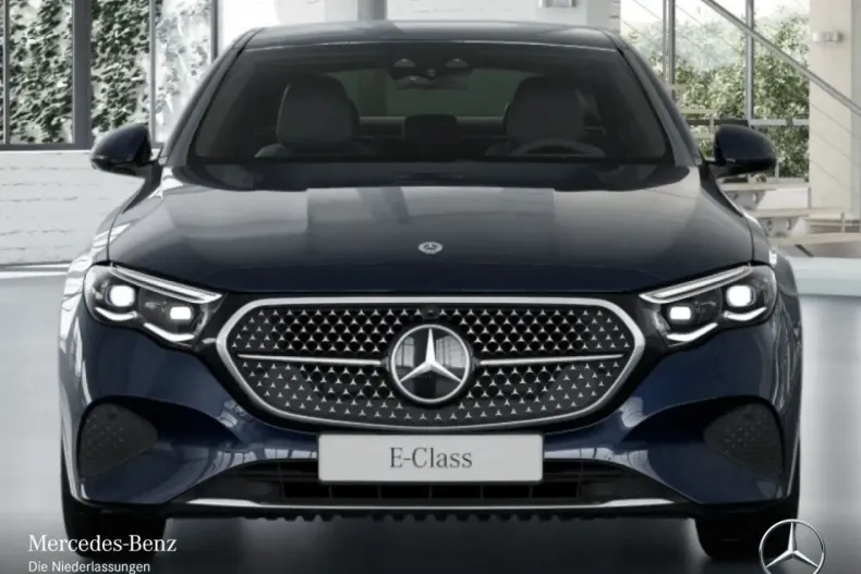 Mercedes-Benz E 220 din 2024 cu 11.426 km - oferta MER164578 - foto 8