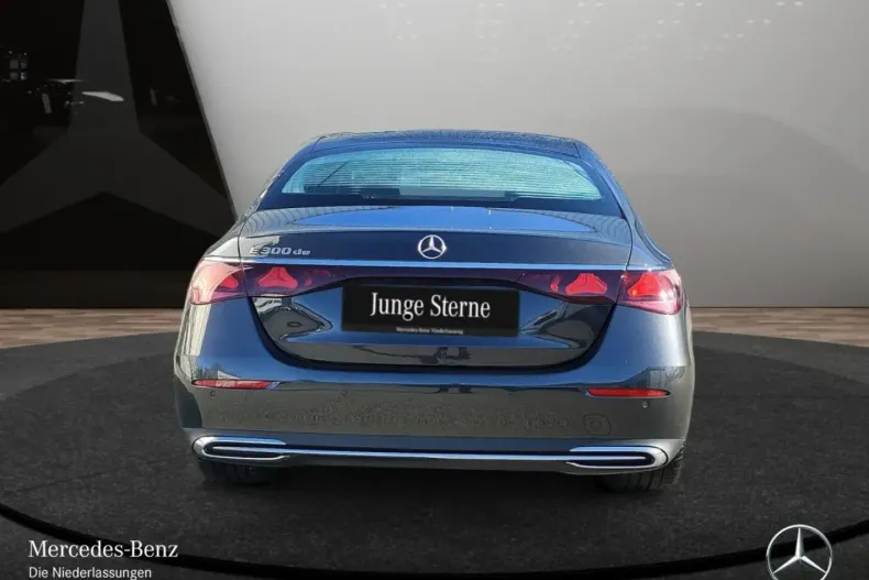 Mercedes-Benz E 300 din 2024 cu 11.432 km - oferta MER164580 - foto 9