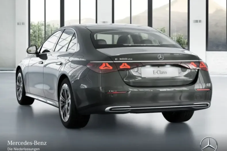 Mercedes-Benz E 300 din 2024 cu 11.432 km - oferta MER164580 - foto 23