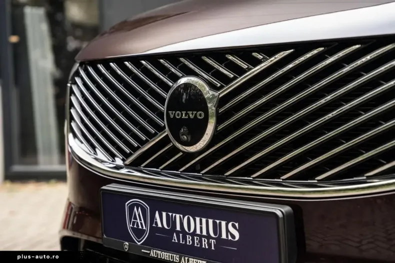 Volvo XC90 din 2025 cu 23.085 km - oferta VOL164582 - foto 3