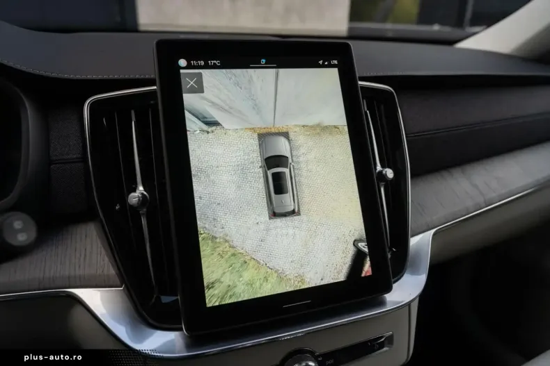 Volvo XC90 din 2025 cu 23.085 km - oferta VOL164582 - foto 11
