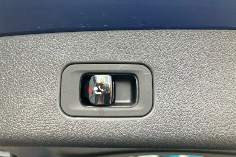 Mercedes-Benz GLC 220 din 2024 cu 25.741 km - oferta MER164587 - foto 13