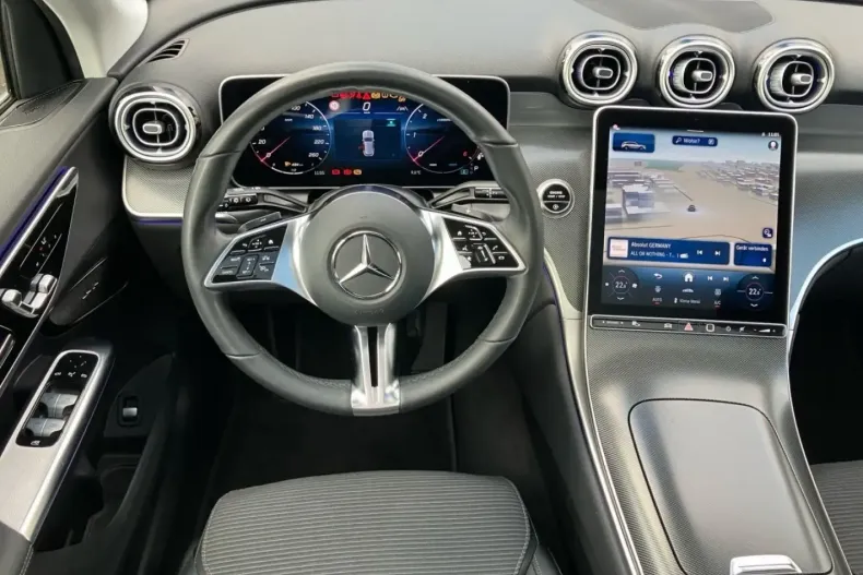 Mercedes-Benz GLC 220 din 2024 cu 25.741 km - oferta MER164587 - foto 17