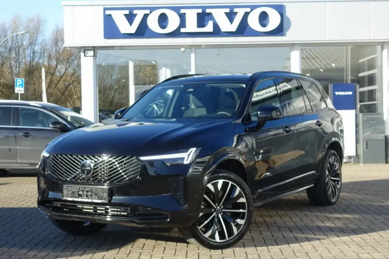 Volvo XC90 din 2025 cu 27.506 km - oferta VOL164590 - foto 1