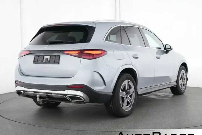 Mercedes-Benz GLC 300 din 2023 cu 61.400 km - oferta MER164591 - foto 3