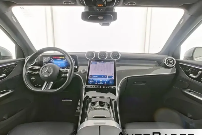 Mercedes-Benz GLC 300 din 2023 cu 61.400 km - oferta MER164591 - foto 8