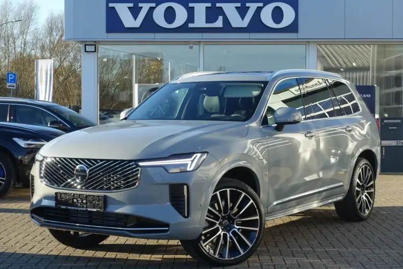 Volvo XC90 din 2025 cu 5.070 km - oferta VOL164592 - foto 1