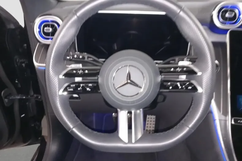 Mercedes-Benz GLC 200 din 2024 cu 17.900 km - oferta MER164594 - foto 7