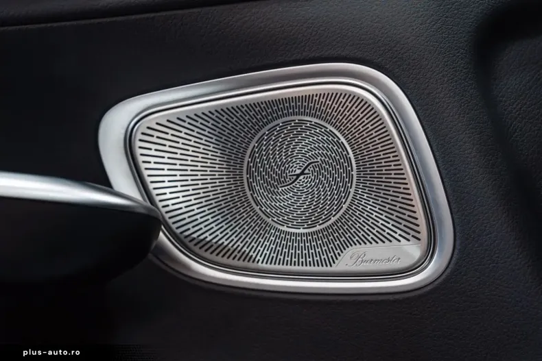 Mercedes-Benz GLC 300 din 2023 cu 54.430 km - oferta MER164596 - foto 25