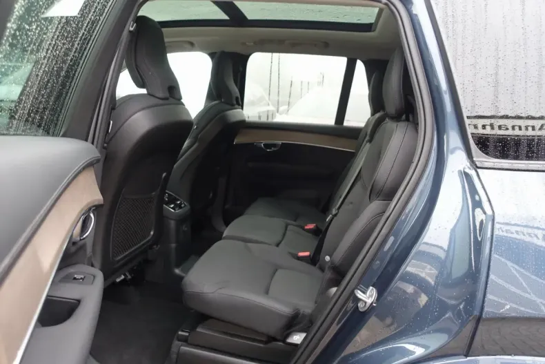 Volvo XC90 din 2025 cu 20.090 km - oferta VOL164598 - foto 9