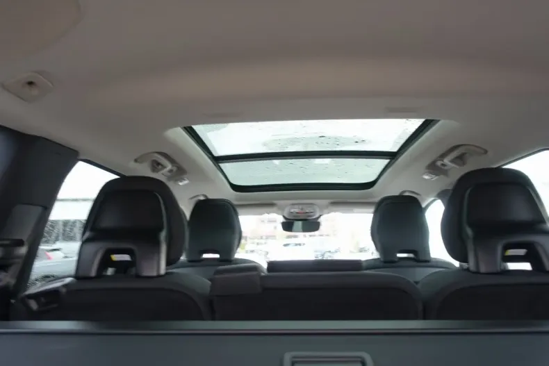 Volvo XC90 din 2025 cu 20.090 km - oferta VOL164598 - foto 16