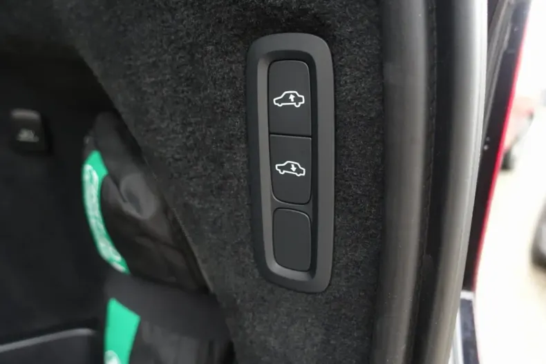 Volvo XC90 din 2025 cu 20.090 km - oferta VOL164598 - foto 26