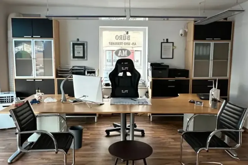 Mercedes-Benz GLC 220 din 2023 cu 51.000 km - oferta MER164600 - foto 26