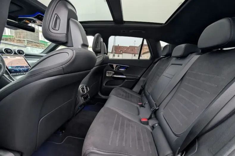 Mercedes-Benz GLC 400 din 2023 cu 25.000 km - oferta MER164602 - foto 13