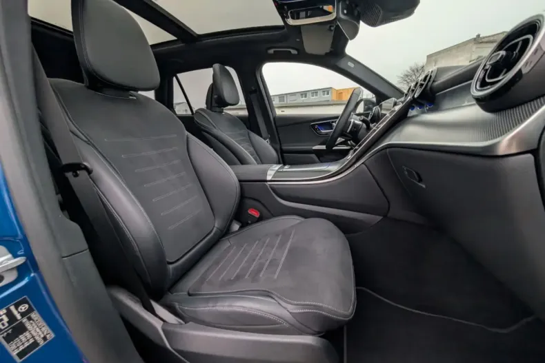 Mercedes-Benz GLC 400 din 2023 cu 25.000 km - oferta MER164602 - foto 24