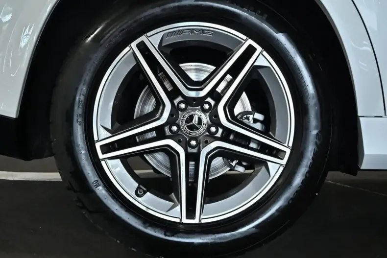 Mercedes-Benz GLE 450 din 2025 cu 3.700 km - oferta MER164607 - foto 10