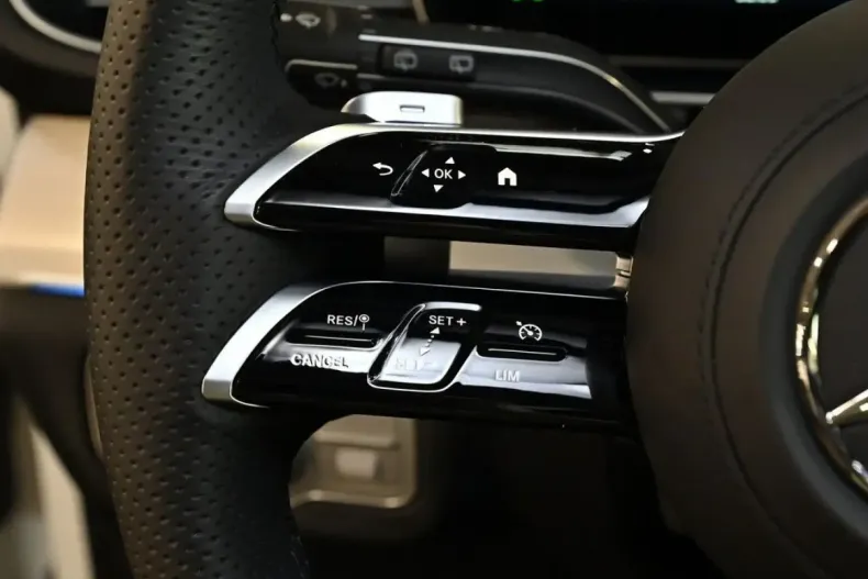 Mercedes-Benz GLE 450 din 2025 cu 3.700 km - oferta MER164607 - foto 19