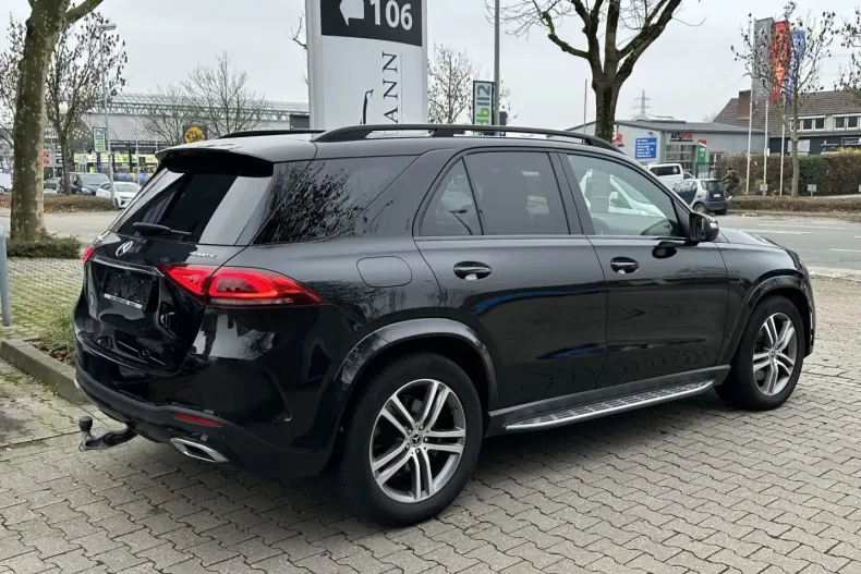Mercedes-Benz GLE 350 din 2022 cu 62.370 km - oferta MER164609 - foto 4