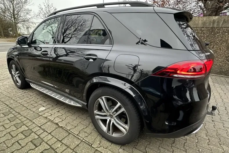 Mercedes-Benz GLE 350 din 2022 cu 62.370 km - oferta MER164609 - foto 5