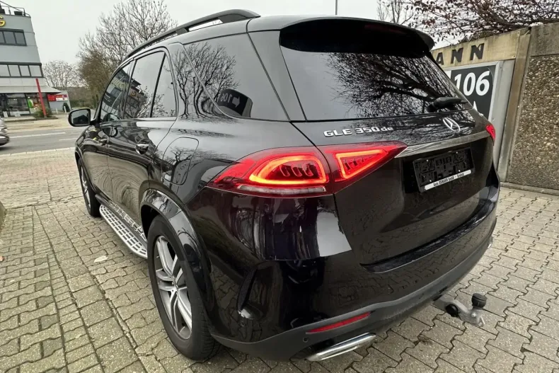 Mercedes-Benz GLE 350 din 2022 cu 62.370 km - oferta MER164609 - foto 6