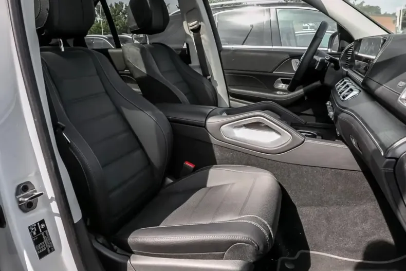 Mercedes-Benz GLE 450 din 2024 cu 21.878 km - oferta MER164611 - foto 5