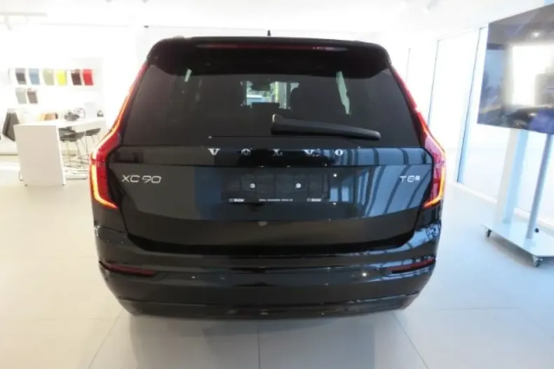 Volvo XC90 din 2025 cu 6.796 km - oferta VOL164612 - foto 5