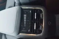 Volvo XC90 din 2025 cu 16.500 km - oferta VOL164614 - foto 11