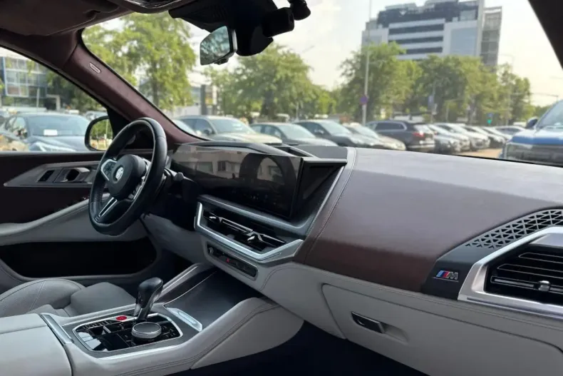 BMW XM din 2023 cu 45.035 km - oferta BMW164616 - foto 21