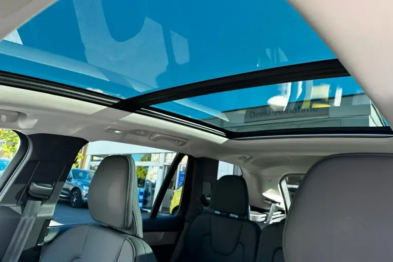 Volvo XC90 din 2025 cu 18.912 km - oferta VOL164617 - foto 25