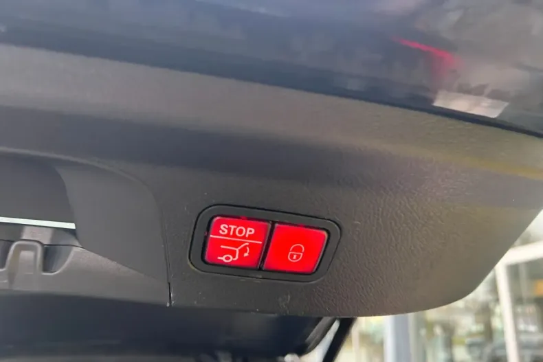 Mercedes-Benz GLE 400 din 2023 cu 88.000 km - oferta MER164618 - foto 20