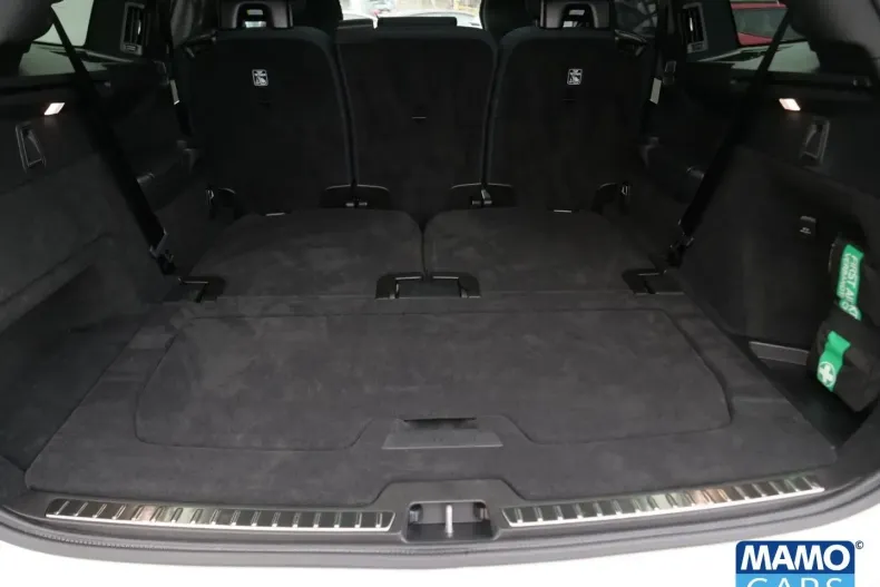 Volvo XC90 din 2025 cu 5.351 km - oferta VOL164619 - foto 21