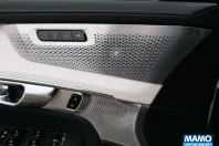 Volvo XC90 din 2025 cu 5.351 km - oferta VOL164619 - foto 31