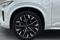 Volvo XC90 din 2025 cu 5.000 km - oferta VOL164621 - foto 6